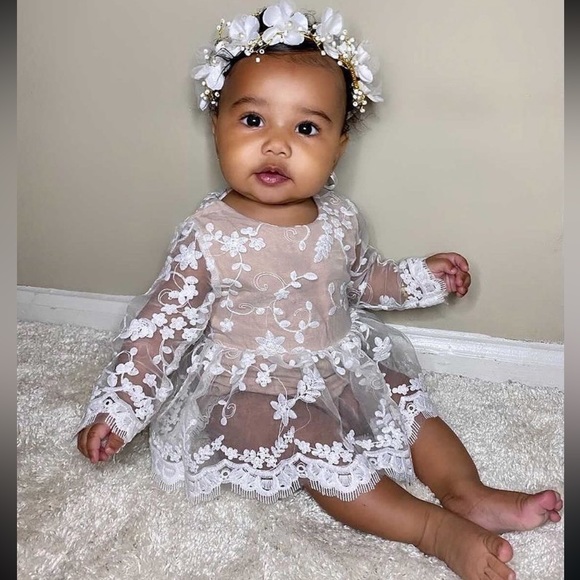 Bailey Lace Romper Dress NWT - Picture 3 of 11